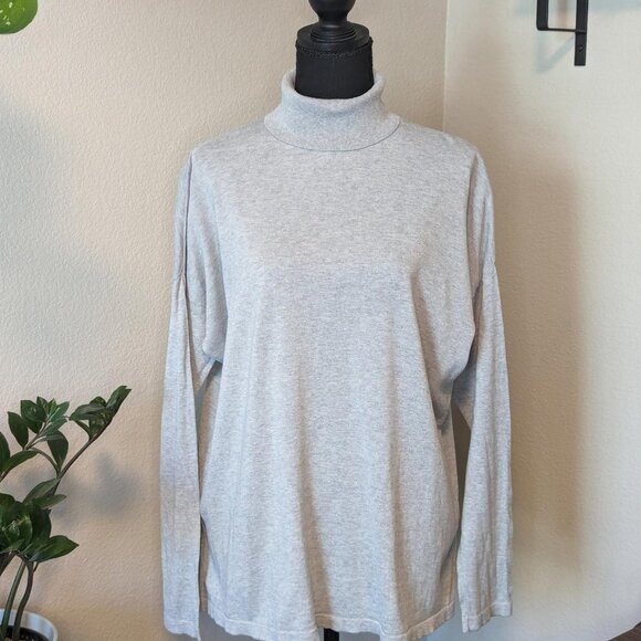 J. Jill Silk & Cotton Gray Long Sleeve Turtleneck‎ - Picture 1 of 8